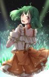  1girl absurdres crowd floating_hair from_behind green_hair highres kisa_(kisa-kisa5900) looking_back macross macross_frontier open_mouth orange_eyes orange_skirt ranka_lee skirt solo 