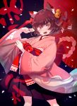  1girl :d animal_ears bell cat_ears fang hair_bell hair_ornament hair_ribbon hakama hakama_skirt hand_up highres holding holding_umbrella ichihime japanese_clothes jingle_bell kimono looking_at_viewer mahjong mahjong_soul mahjong_tile mochi_(circle_rin) open_mouth oriental_umbrella pink_kimono pleated_skirt purple_hakama purple_skirt red_eyes red_hair red_ribbon red_sash ribbon sash skin_fang skirt slit_pupils smile solo umbrella 