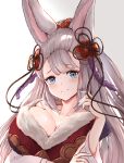  animal_ears backless_outfit breasts cleavage erune fox_ears fur_trim granblue_fantasy hair_ornament highres large_breasts sideless_outfit silver_hair socie_(granblue_fantasy) yukitourou 