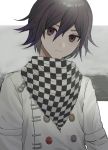 1boy bangs black_eyes checkered checkered_neckwear checkered_scarf closed_mouth commentary_request danganronpa_(series) danganronpa_v3:_killing_harmony grey_background hair_between_eyes highres long_sleeves looking_at_viewer male_focus ouma_kokichi scarf short_hair solo straitjacket una_matida upper_body white_background 