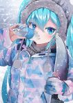  1girl absurdres aqua_eyes aqua_hair bottle coat commentary drawstring drink drinking fur-trimmed_hood fur_trim gloves hatsune_miku highres holding holding_bottle holding_drink hood long_hair pocari_sweat snowboard snowing solo takepon1123 triangle_print twintails upper_body very_long_hair vocaloid winter 