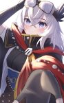  1girl ammunition_belt black_cloak blue_eyes blush breasts bright_pupils cape cloak crossed_bangs fate/grand_order fate_(series) feather_hair_ornament feathers gloves grey_hair hair_between_eyes hair_ornament highres long_hair looking_at_viewer red_cape red_cloak saika_magoichi_(fate) small_breasts solo umi_endu white_pupils 