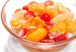  bowl food food_focus fruit ikeoka_muneharu no_humans original realistic still_life strawberry strawberry_slice syrup 