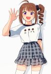  1girl ahoge brown_hair contrapposto drill_hair drill_ponytail idolmaster idolmaster_million_live! idolmaster_million_live!_theater_days kamille_(vcx68) looking_at_viewer open_mouth plaid plaid_skirt ponytail purple_eyes shirt shirt_tucked_in side_ponytail skirt smile solo t-shirt thighhighs waving white_legwear white_shirt yokoyama_nao zettai_ryouiki 