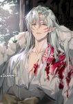 1boy artist_name bangs blood bloody_clothes closed_eyes collarbone facial_mark forehead_mark fur_trim gearous hair_between_eyes highres inuyasha japanese_clothes kimono leaf long_hair looking_at_viewer male_focus outdoors parted_lips pointy_ears sesshoumaru silver_hair solo tree upper_body 