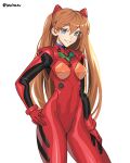 1girl absurdres bangs blue_eyes bodysuit breasts brown_hair daniaeru gloves hair_behind_ear hand_on_hip hand_on_own_thigh head_tilt highres interface_headset long_hair looking_at_viewer neon_genesis_evangelion parted_lips plugsuit red_gloves small_breasts smile solo souryuu_asuka_langley two_side_up 