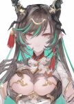  1girl black_gloves black_hair breast_cutout breasts cleavage cleavage_cutout clothing_cutout colored_inner_hair detached_sleeves dragon_girl dragon_horns draph gloves gradient_hair granblue_fantasy green_eyes green_hair hair_ornament horn_ornament horns large_breasts leotard long_hair looking_at_viewer mole mole_under_mouth multicolored_eyes multicolored_hair payila_(granblue_fantasy) pointy_ears red_eyes solo tassel tassel_hair_ornament two-tone_eyes two-tone_hair very_long_hair wataichi_meko white_background 