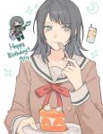  1girl bang_dream! bang_dream!_it&#039;s_mygo!!!!! black_hair black_mask cake carton chibi chibi_inset commentary dated food food_on_face fork green_eyes green_outline hanasakigawa_school_uniform happy_birthday hashtag-only_commentary highres holding holding_fork long_sleeves mask medium_hair mouth_mask neck_ribbon nininikal outline red_ribbon ribbon sailor_collar school_uniform upper_body white_background white_sailor_collar yahata_umiri 