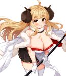  1girl ahoge anila_(granblue_fantasy) black_skirt blonde_hair blush breasts brown_horns cape cleavage closed_mouth commentary_request cowboy_shot curled_horns daichi_(tokoya) fur_cape gloves granblue_fantasy highres horns large_breasts leaning_forward long_hair looking_at_viewer medium_bangs red_cape ribbon-trimmed_skirt ribbon_trim sidelocks simple_background skirt smile solo thick_eyebrows thighhighs two-sided_cape two-sided_fabric white_background white_cape white_gloves white_thighhighs yellow_eyes 