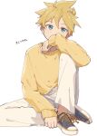  1boy aqua_eyes arm_on_knee blonde_hair blue_footwear commentary covering_mouth expressionless full_body hashtag highres jewelry kagamine_len knee_up m0ti male_focus pants pinky_ring ribbed_sweater ring shoes sitting sneakers solo spiked_hair sweater twitter_username vocaloid white_background white_pants yellow_sweater 