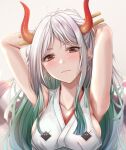  1girl armpits arms_behind_head bare_arms blush breasts collarbone commentary_request curled_horns earrings green_hair grey_background grey_hair hair_ornament hair_stick head_tilt highres horns japanese_clothes jewelry kataginu large_breasts looking_at_viewer multicolored_hair multicolored_horns one_piece oni orange_horns sideboob solo two-tone_hair upper_body yamato_(one_piece) yellow_horns yuzuyu_(hyui) 