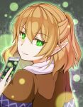  1girl bangs blonde_hair brown_shirt card closed_mouth commentary_request green_eyes half_updo highres holding holding_card looking_at_viewer looking_back medium_hair mizuhashi_parsee pointy_ears rishi_(ugati028) scarf shirt smile solo spell_card touhou upper_body white_scarf 