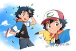  &gt;_&lt; 1boy ame_(ame025) ash_ketchum bangs baseball_cap black_gloves black_hair black_shirt brown_eyes closed_mouth cloud collared_jacket commentary_request day fingerless_gloves flying_sweatdrops gen_1_pokemon gloves hat jacket leaves_in_wind looking_at_viewer male_focus multiple_views one_eye_closed open_clothes open_jacket open_mouth outdoors pants pikachu pokemon pokemon_(anime) pokemon_(creature) pokemon_m21 popped_collar red_headwear shirt short_hair sky smile tongue translation_request upper_teeth 