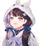  1girl :d animal_ears animal_hood bangs black_hair blue_bow blush bow capelet commentary_request eyebrows_visible_through_hair fake_animal_ears fur-trimmed_hood fur_trim grey_capelet grey_hair hair_bow hair_ornament hairclip hood hood_up hooded_capelet long_hair low_twintails mosomoso multicolored_hair nijisanji open_mouth red_eyes red_hair simple_background smile solo streaked_hair twintails two-tone_hair upper_body virtual_youtuber white_background yorumi_rena 
