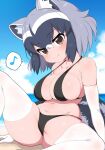  1girl animal_ear_fluff animal_ears ass_visible_through_thighs bare_shoulders beach bikini black_bikini black_hair black_swimsuit breasts brown_eyes cameltoe closed_mouth collarbone common_raccoon_(kemono_friends) day elbow_gloves eyebrows_visible_through_hair gloves grey_hair hair_between_eyes halterneck head_tilt highres horizon kemono_friends knee_up large_breasts leaning_back looking_at_viewer medium_hair multicolored_hair musical_note navel ocean on_ground outdoors raccoon_ears raccoon_girl raccoon_tail ransusan sand seductive_smile sitting skindentation smile solo spoken_musical_note spread_legs stomach strap_gap swimsuit tail thighhighs water white_gloves white_hair white_legwear 
