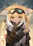  1girl animal_ear_fluff animal_ears arknights bandana bangs blonde_hair brown_eyes brown_gloves closed_mouth cloud cloudy_sky commentary_request dirty dirty_face eyebrows_visible_through_hair fingerless_gloves fox_ears gloves goggles goggles_on_head hand_up highres long_hair looking_at_viewer multicolored_hair official_alternate_costume outdoors sakurami_sumi sky solo suzuran_(arknights) suzuran_(lostlands_flowering)_(arknights) two-tone_hair upper_body v-shaped_eyebrows white_hair 