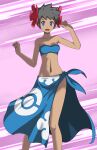  1girl bikini black_hair blue_bikini blue_eyes commentary_request dark-skinned_female dark_skin highres looking_at_viewer navel open_mouth phoebe_(pokemon) pink_background pokemon pokemon_(game) pokemon_oras sarong short_hair smile solo standing swimsuit tsukishiro_saika 