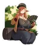  1girl :o absurdres bag baseball_cap belt belt_buckle black_bag black_headwear black_shirt blonde_hair blue_pants border breasts brown_belt buckle cleavage crop_top crop_top_overhang cropped_legs duffel_bag ear_clip feet_out_of_frame foliage hand_fan hat highres holding holding_fan huge_breasts jacket jacket_pull jewelry long_hair looking_ahead midriff naze necklace open_mouth original outdoors pants pointy_ears shirt short_eyebrows sitting solo sweat white_border yellow_eyes yellow_jacket 