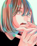  1girl absurdres aqua_nails bangs black_shirt green_background hair_between_eyes highres multicolored_hair open_mouth original pink_nails portrait richard_(ri39p) shadow shirt simple_background solo 