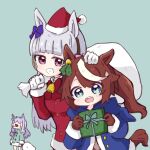 3girls :d animal_ears bangs bell blue_eyes blue_jacket bow box brown_gloves brown_hair christmas commentary ear_bow ear_ribbon eyebrows_visible_through_hair fake_animal_ears gift gift_box gloves gold_ship_(umamusume) green_background green_jacket green_ribbon hand_on_another&#039;s_head hat hitomiz holding holding_gift holding_sack hood hood_down hooded_jacket horse_ears horse_girl horse_hood horse_tail jacket long_hair long_sleeves mejiro_mcqueen_(umamusume) multicolored_hair multiple_girls ponytail purple_bow purple_hair red_bow red_eyes red_jacket red_nose ribbon sack santa_costume santa_hat silver_hair smile sparkling_eyes streaked_hair symbol-only_commentary tail tokai_teio_(umamusume) umamusume very_long_hair white_gloves white_hair 