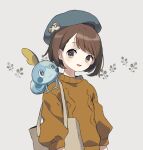  1girl alternate_costume badge bag bangs beret brown_bag brown_eyes brown_hair brown_sweater cable_knit eyelashes gloria_(pokemon) green_headwear handbag hat looking_at_viewer on_shoulder open_mouth pokemon pokemon_(creature) pokemon_(game) pokemon_on_shoulder pokemon_swsh short_hair smile sobble sweater symbol-only_commentary tongue upper_body zges 