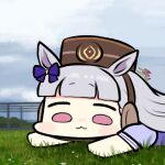  1girl :3 animal_ears bangs blunt_bangs blush bow brown_headwear chibi closed_mouth commentary eyebrows_visible_through_hair gold_ship_(umamusume) grass grey_hair hair_bow horse_ears horse_girl jazz_jack long_hair looking_down lowres lying on_stomach photo-referenced pillbox_hat purple_bow purple_eyes school_uniform signature smile solo tracen_school_uniform umamusume 