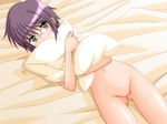  bangs blush buzzer glasses nagato_yuki nude pillow pillow_hug pussy short_hair solo suzumiya_haruhi_no_yuuutsu 