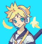  1boy aqua_eyes asymmetrical_hair backpack bag banana black_bag black_sailor_collar blonde_hair blue_background chinese_commentary closed_mouth collared_shirt commentary_request food fruit headphones headset kagamine_len looking_at_viewer male_focus necktie pixel_art sailor_collar sailor_shirt shirt short_hair simple_background smile solo upper_body vocaloid weapon weapon_on_back white_headphones white_shirt white_sleeves yanmian_(printemps-noir) yellow_necktie 