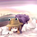  all_fours bed_sheet googly_eyes hat masturbation moriya_suwako sheet_grab solo thighhighs touhou tsubasa_(abchipika) 