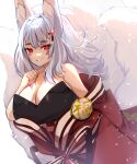  1girl alinafoxglove animal_ear_fluff animal_ears black_leotard breasts cleavage clenched_hand commentary english_commentary eyebrows_visible_through_hair fox_ears fox_tail highres japanese_clothes kimono large_breasts leaning_forward leotard medium_hair mixed-language_commentary multiple_tails nijisanji nijisanji_en nina_kosaka off_shoulder red_eyes red_kimono russian_commentary silver_hair smile solo tail virtual_youtuber white_background 