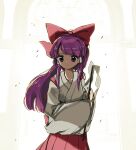  1girl absurdres bow commentary_request cowboy_shot detached_sleeves gohei hair_tubes hakama hakama_skirt hakurei_reimu hakurei_reimu_(pc-98) highres japanese_clothes kimono long_hair miko neruzou purple_eyes purple_hair red_bow red_hakama skirt touhou touhou_(pc-98) white_kimono wide_sleeves 