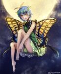  1girl antennae aqua_hair bare_legs barefoot butterfly_wings dress eternity_larva eyebrows_visible_through_hair fairy full_body green_dress hair_between_eyes kaede_(mmkeyy) leaf leaf_on_head multicolored_clothes multicolored_dress open_mouth orange_eyes short_hair short_sleeves single_strap smile solo touhou twitter_username wings 