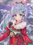 1girl absurdres bangs black_bow blue_eyes blue_hair blurry blurry_background bow brown_gloves christmas christmas_tree commentary_request eyebrows_visible_through_hair floral_print flower fur-trimmed_kimono fur_trim genshin_impact gloves hair_bow hair_flower hair_ornament highres holly holly_hair_ornament isuzu_(an_icy_cat) japanese_clothes kamisato_ayaka kimono long_hair looking_at_viewer open_mouth ponytail red_bow red_kimono sash signature snowflakes snowing standing wide_sleeves 