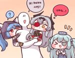  &gt;_&lt; 1boy 3girls :d ? @_@ ^^^ animal_hood blush blush_stickers bulga carrying chibi clinging commander_(last_origin) cyclops_princess_(last_origin) dixie_cup_hat dress eyepatch faceless faceless_male gothic_lolita hair_intakes hair_ribbon hat hood last_origin light_blue_hair lolita_fashion looking_at_another lrl_(last_origin) military_hat minigirl multiple_girls print_eyepatch red_eyes ribbon rose_eyepatch sailor_dress sailor_hat silver_hair simple_background smile sweatdrop tachi_(artificial_hero) trait_connection twintails two_side_up xd yellow_background yellow_eyes 