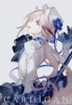  1girl alternate_costume animal_ear_fluff animal_ears arknights back back_cutout black_bow black_bowtie black_gloves black_skirt blonde_hair blue_bow blue_choker blue_eyes blue_flower blue_ribbon bow bowtie cardigan_(arknights) cat_ears character_name chinese_commentary choker clothing_cutout colored_tips commentary_request cowboy_shot eyelashes flower frilled_skirt frilled_sleeves frills from_behind gloves gou_haihaihaihai grey_background hair_bow hair_ribbon hat hat_flower holding holding_polearm holding_weapon long_hair long_sleeves looking_at_viewer looking_back low_ponytail multicolored_hair open_mouth outstretched_hand polearm ribbon shirt simple_background single_stripe skirt sleeves_past_wrists smile solo striped_bow teeth upper_teeth_only v-neck very_long_hair watermark weapon weibo_logo weibo_username white_hat white_shirt white_sleeves 