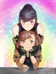  2girls alice_gear_aegis bare_shoulders black_gloves black_hair brown_eyes brown_hair commentary_request company_name gloves hasami_rika hiroe_rei kasugaoka_moe looking_at_viewer multiple_girls official_art ponytail pouch red_eyes smile 