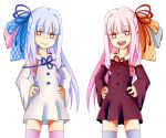  2girls at2. bangs blue_hair blunt_bangs blush closed_mouth eyebrows_visible_through_hair fang hands_on_hips kotonoha_akane kotonoha_aoi long_hair looking_at_viewer multiple_girls open_mouth pink_hair red_eyes smile teeth upper_teeth voiceroid 