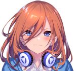  1girl bangs blue_eyes blush breasts go-toubun_no_hanayome headphones headphones_around_neck highres long_hair long_sleeves looking_at_viewer nakano_itsuki red_hair smile solo ulrich_(tagaragakuin) 