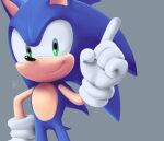  1boy animal_nose closed_mouth gloves green_eyes grey_background index_finger_raised looking_at_viewer male_focus misuta710 signature simple_background smile solo sonic_(series) sonic_the_hedgehog white_gloves 