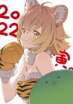  1girl 2022 :3 animal_ears animal_hands animal_print bandeau blonde_hair breasts chinese_zodiac fang fur_trim gloves highres kanzaki_hiro medium_breasts medium_hair original paw_gloves solo tiger_ears tiger_print upper_body year_of_the_tiger yellow_eyes 