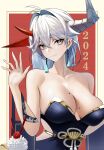  1girl 2024 antenna_hair asymmetrical_horns azur_lane breasts chinese_zodiac cleavage commentary_request earrings hakuryuu_(azur_lane) hakuryuu_(flash_of_silk_and_strings)_(azur_lane) highres horns isonun japanese_clothes jewelry kimono large_breasts long_hair looking_at_viewer mole mole_on_breast official_alternate_costume purple_kimono red_horns solo upper_body white_eyes white_hair white_horns year_of_the_dragon 