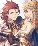  2boys armor bangs blonde_hair brown_gloves closed_mouth dirty dirty_face gloves granblue_fantasy green_eyes hand_on_another&#039;s_face holding holding_weapon looking_at_another male_focus multiple_boys ono_(0_no) pauldrons percival_(granblue_fantasy) red_armor red_eyes red_hair short_hair shoulder_armor smile upper_body vane_(granblue_fantasy) weapon 