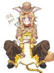  1girl animal_ear_fluff animal_ears animal_hug black_footwear black_hair blonde_hair blush brown_pants brown_shirt collar fox_ears fox_girl fox_tail full_body grin highres hololive iguana long_hair looking_at_viewer multicolored_hair omaru_polka pants pink_hair purple_eyes red_collar shirt shoes simple_background sitting smile solo streaked_hair sui_hi_sf tail tiger virtual_youtuber white_background 