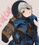  1girl apex_legends black_headwear black_shirt blue_eyes blue_jacket character_name deep_current_wattson eyepatch grey_background grey_hair head_tilt highres jacket looking_at_viewer official_alternate_costume one_eye_covered scar scar_on_cheek scar_on_face shaft_look shirt smile solo vivi_(skuskuma_) wattson_(apex_legends) 