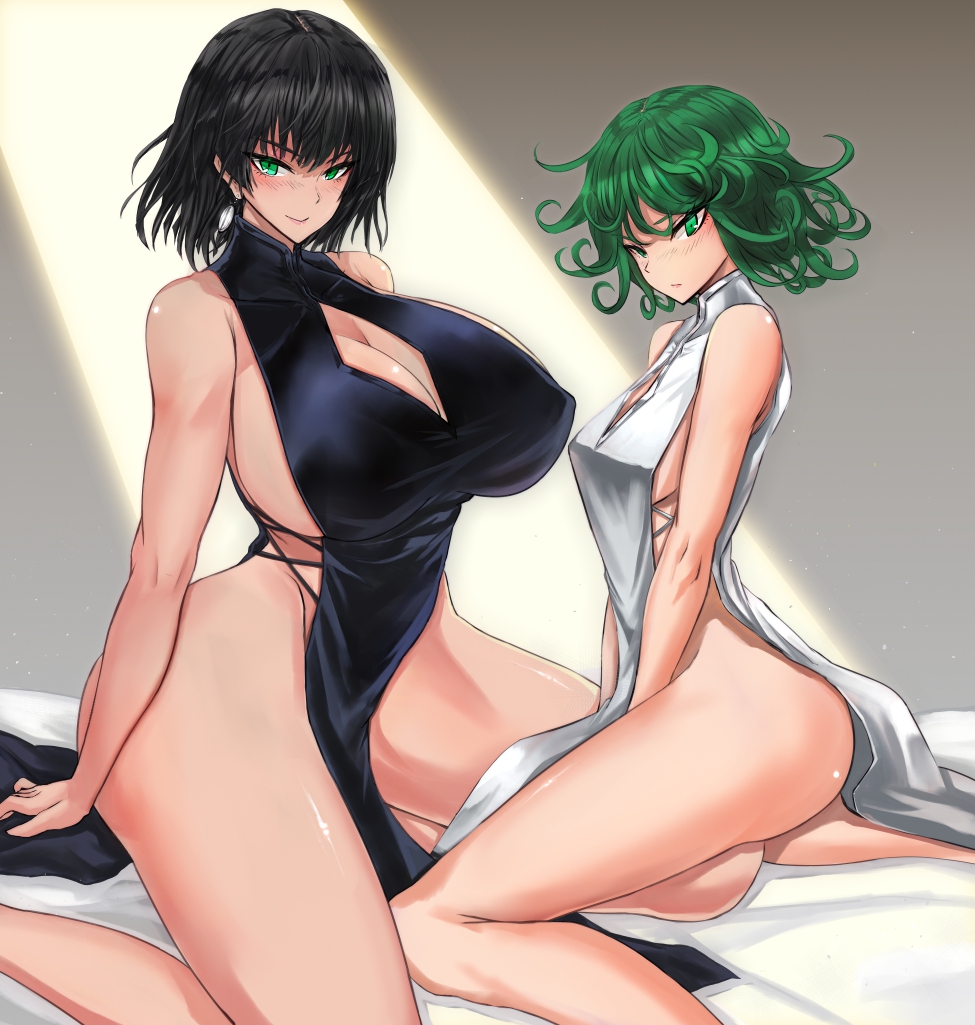 2girls black_dress black_hair breasts cleavage cleavage_cutout clothing_cutout curly_hair dark_green_hair dress fubuki_(one-punch_man) gond green_eyes green_hair large_breasts multiple_girls one-punch_man short_hair siblings sisters tatsumaki