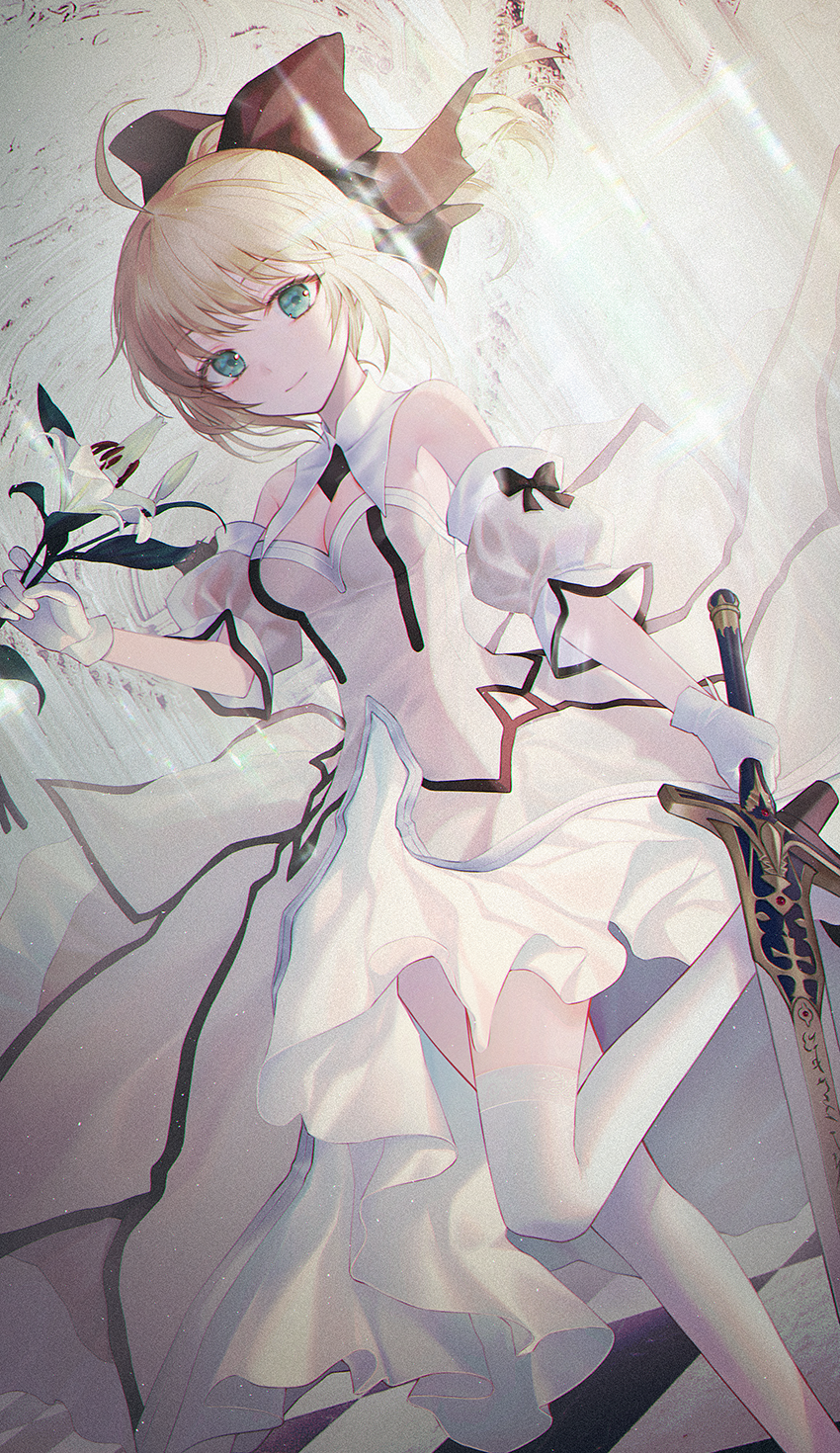 1girl ahoge armor armored_dress artoria_pendragon_(fate) bangs black_bow blonde_hair bow breasts caliburn_(fate) cleavage commentary detached_sleeves dress dutch_angle fate/grand_order fate_(series) flower gloves green_eyes hair_bow highres holding holding_flower holding_sword holding_weapon lily_(flower) looking_at_viewer magical_girl medium_breasts medium_hair no.aei ponytail saber_lily smile solo standing standing_on_one_leg sword thighhighs weapon white_dress white_gloves white_legwear white_sleeves