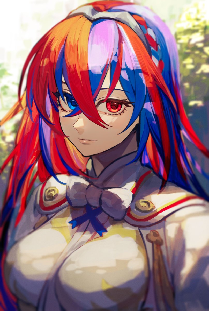 1girl alear_(female)_(fire_emblem) alear_(fire_emblem) bangs blue_eyes blue_hair braid breasts crossed_bangs crown_braid fire_emblem fire_emblem_engage heterochromia highres itou_(very_ito) long_hair looking_at_viewer medium_breasts multicolored_hair red_eyes red_hair smile solo split-color_hair tiara two-tone_hair very_long_hair