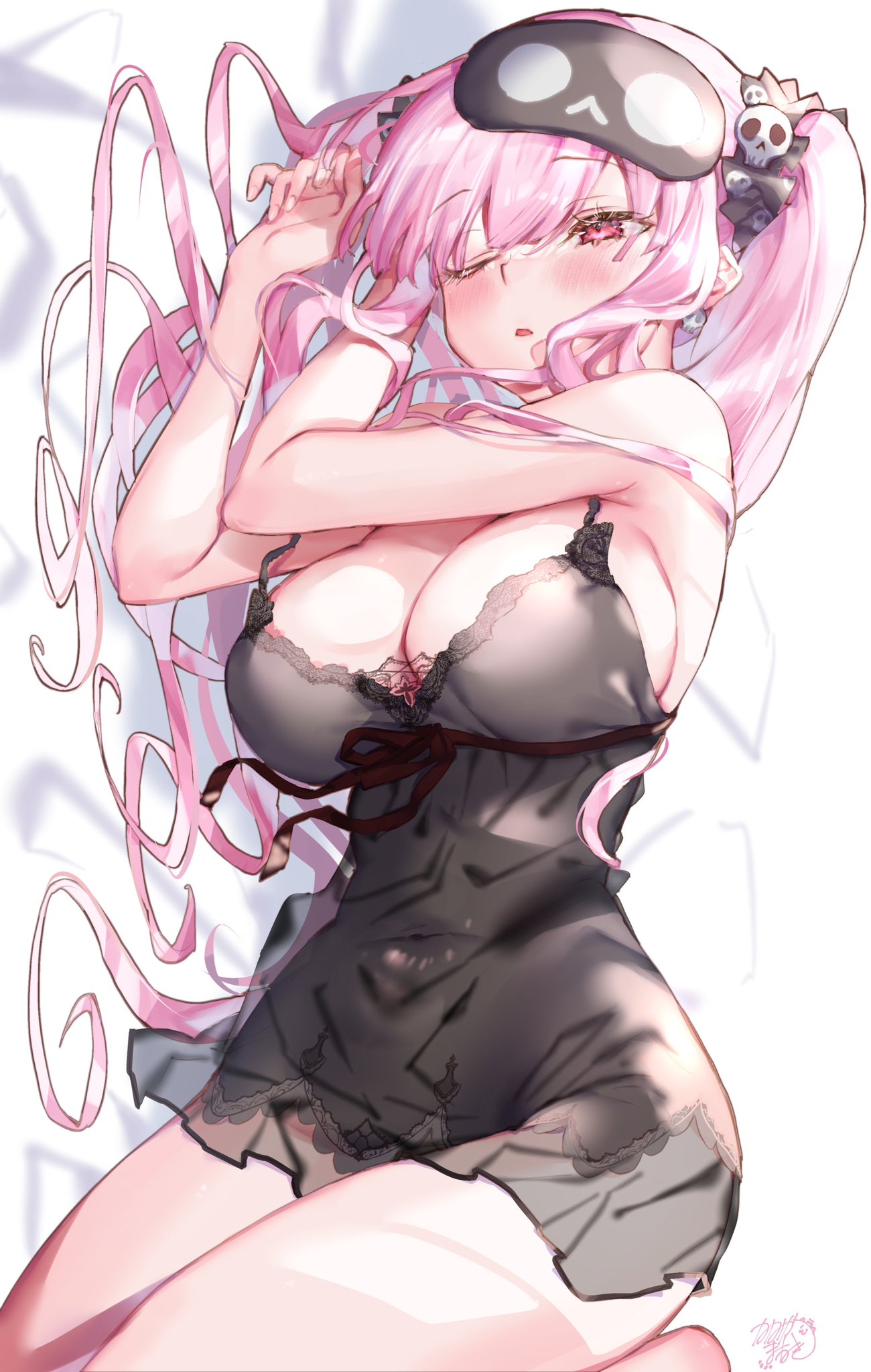 armpit_crease black_nightgown breasts cleavage covered_navel hair_ornament highres hololive hololive_english kamiya_maneki lace_trim large_breasts long_hair lying messy_hair mori_calliope mori_calliope_(6th_costume) nightgown on_bed on_side one_eye_closed open_mouth pink_hair red_eyes rotated sideboob signature skull_hair_ornament sleep_mask thighs twintails