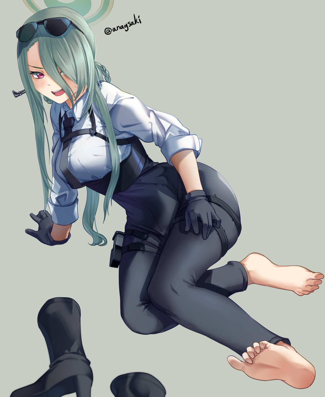 aona_(anagasaki) artist_name black_footwear black_gloves black_necktie blue_archive blush boots braid breasts eyewear_on_head full_body gloves green_hair green_halo grey_background hair_between_eyes hair_over_one_eye halo hand_on_floor highres long_bangs long_hair long_sleeves looking_at_viewer mina_(blue_archive) necktie no_shoes pants parted_bangs pink_eyes ponytail shirt sunglasses teeth thigh_strap tight_clothes tight_pants twitter_username white_shirt