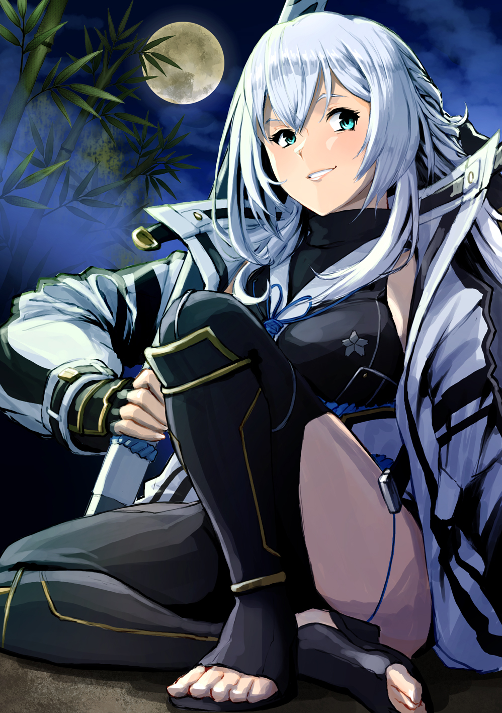 1girl bamboo bamboo_forest blue_eyes clothing_cutout coat double-parted_bangs eiyuu_densetsu forest full_body full_moon grin hair_between_eyes half_updo highres holding holding_sword holding_weapon japanese_clothes kuro_no_kiseki long_hair looking_at_viewer moon nature open_clothes open_coat outdoors shizuna_rem_misurugi sitting smile solo sword thigh_cutout thighhighs toeless_legwear uma_(tame_ike) weapon white_hair